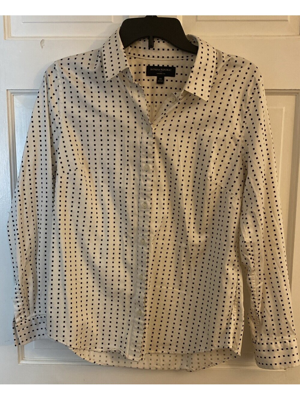 Banana Republic Womens Work Tailored Fit Button Down Shirt White Polka Dot Sz 10